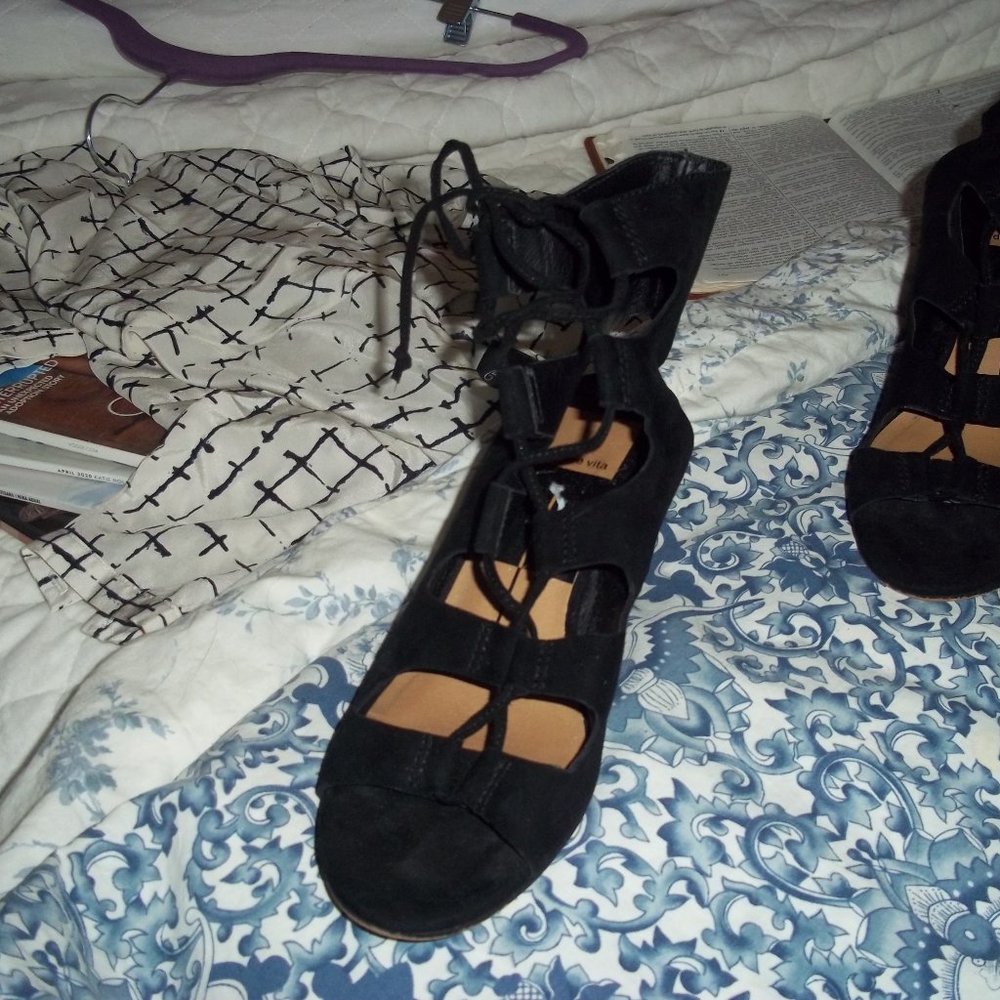 SANDLES